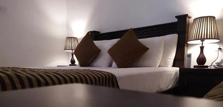 Casa de hóspedes Hillway Tour Inn Kandy Sri Lanca